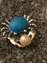 Load image into Gallery viewer, M 53 Sterling Crab Pendant