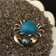 Load image into Gallery viewer, M 53 Sterling Crab Pendant